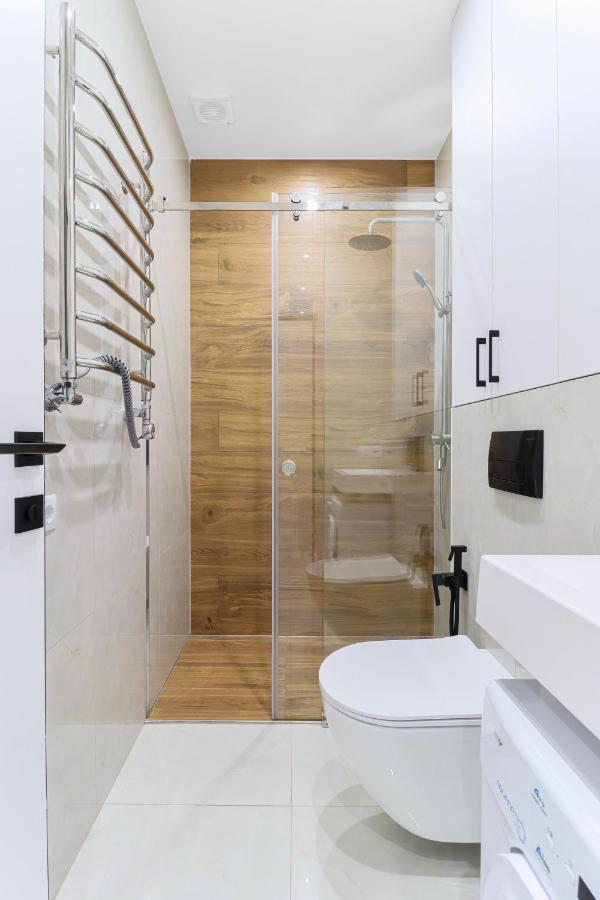 Lviv City Center - Light Apartment Екстериор снимка